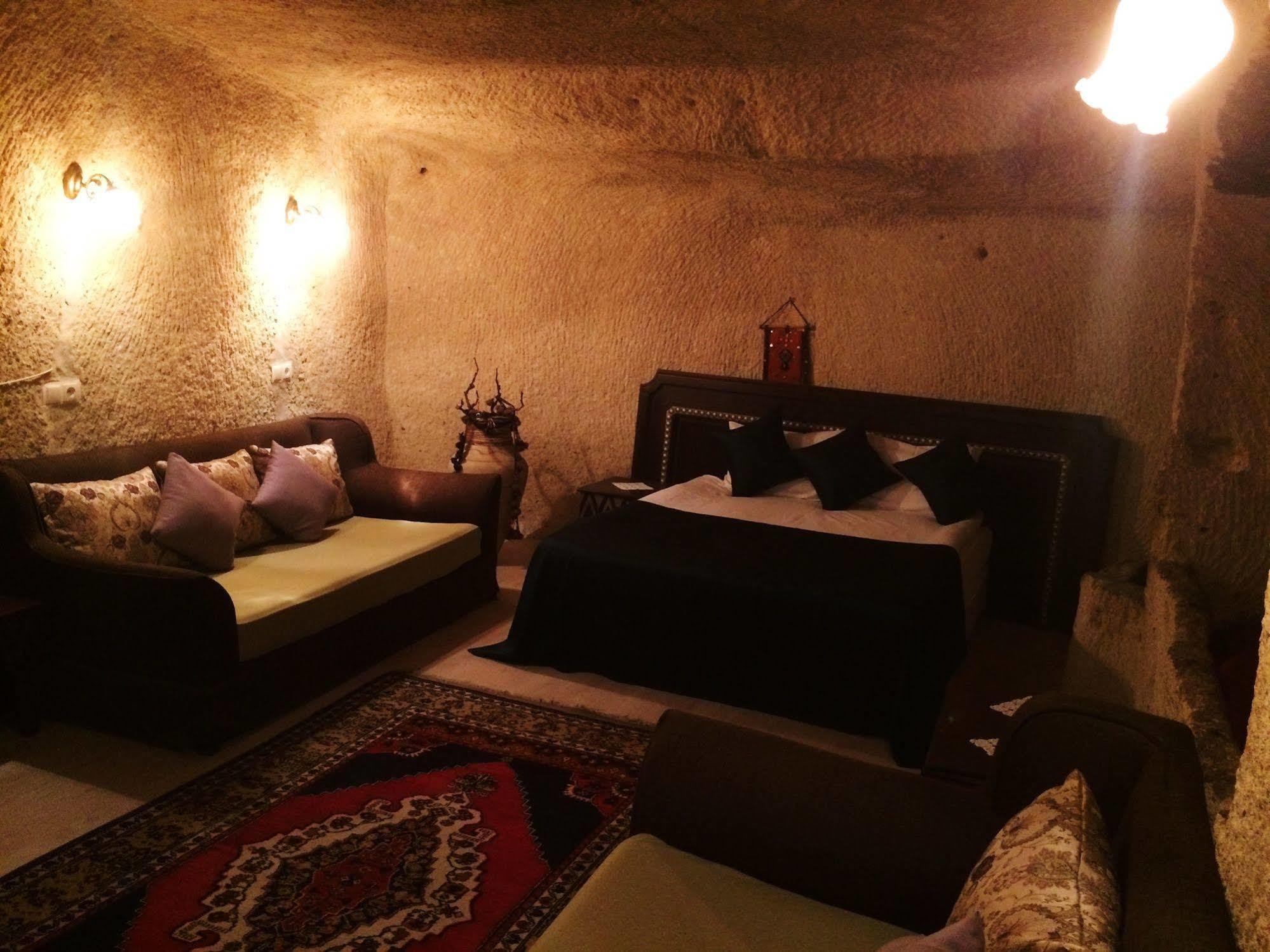 Hotel Cappadokiss Cave House Göreme Exterior foto
